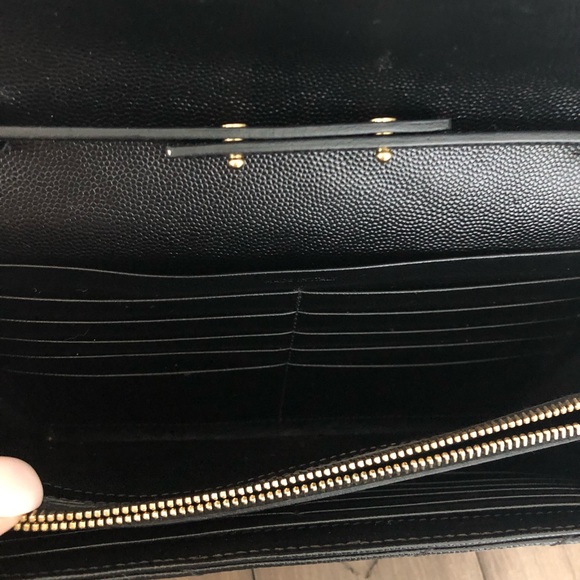 Yves Saint Laurent bag - Picture 6 of 8